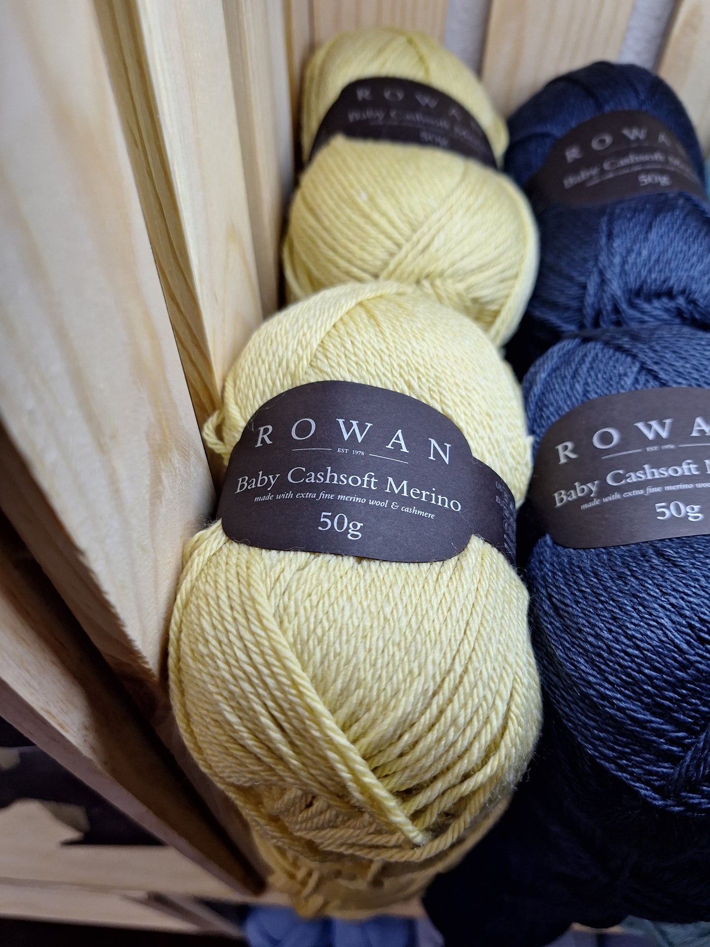 Rowan Baby Cashsoft Merino