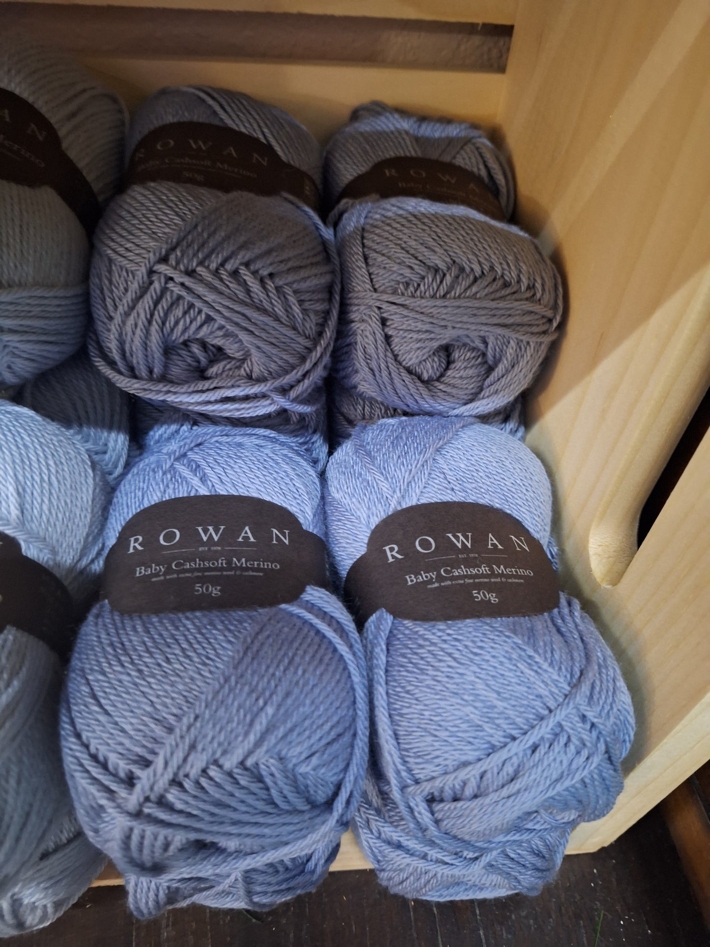 Rowan Baby Cashsoft Merino