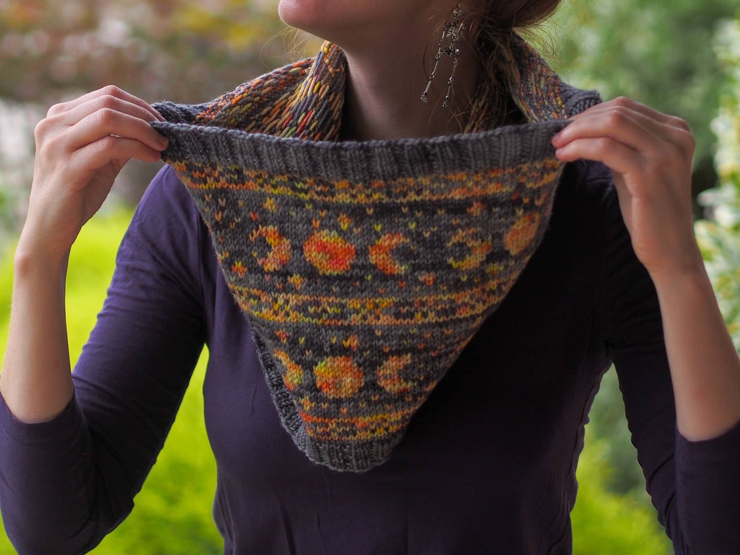 Broom Riding Knitting Cowl Kit