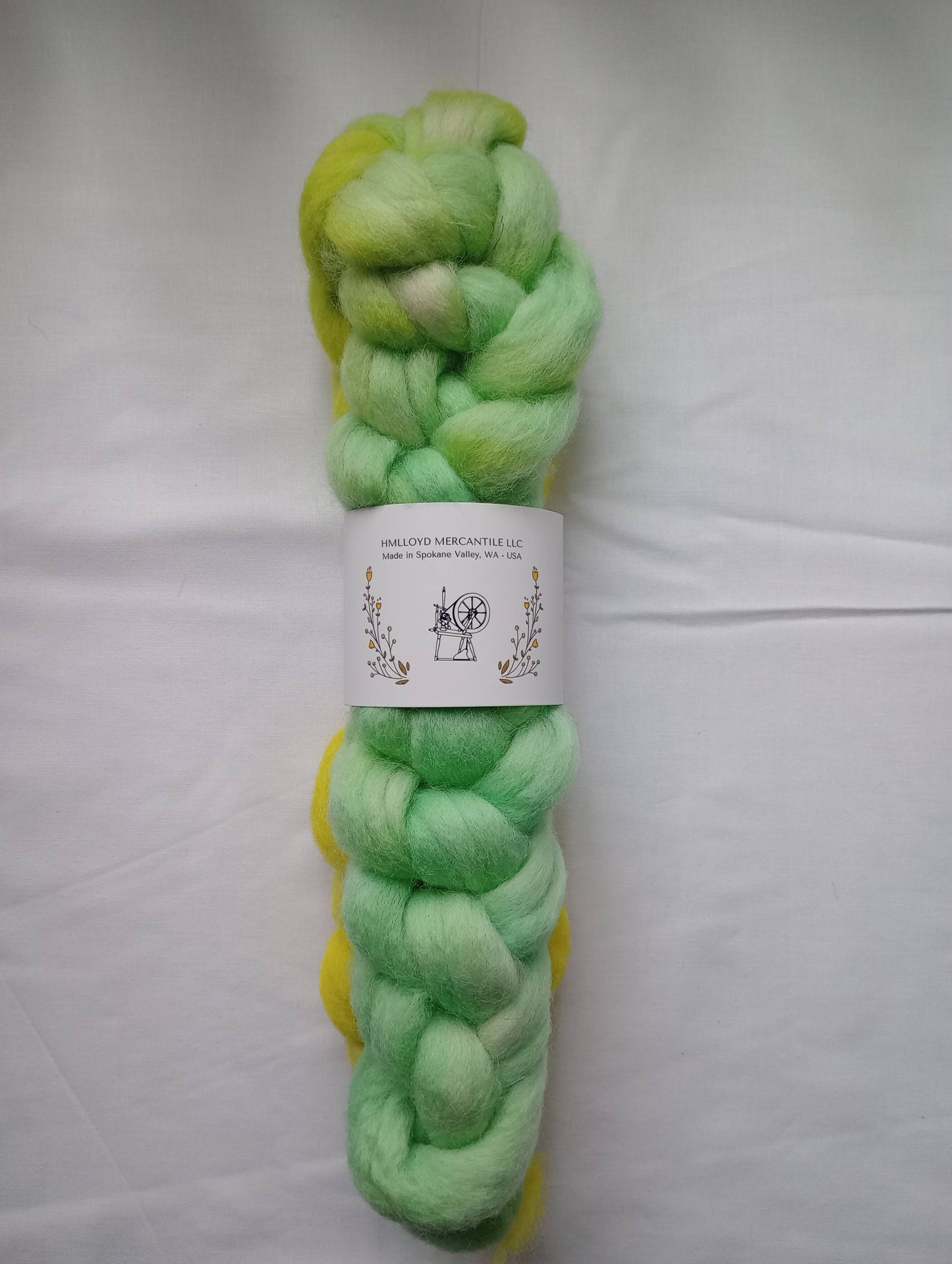 Hand Dyed Roving - Kent Romney - 100 gram Braids