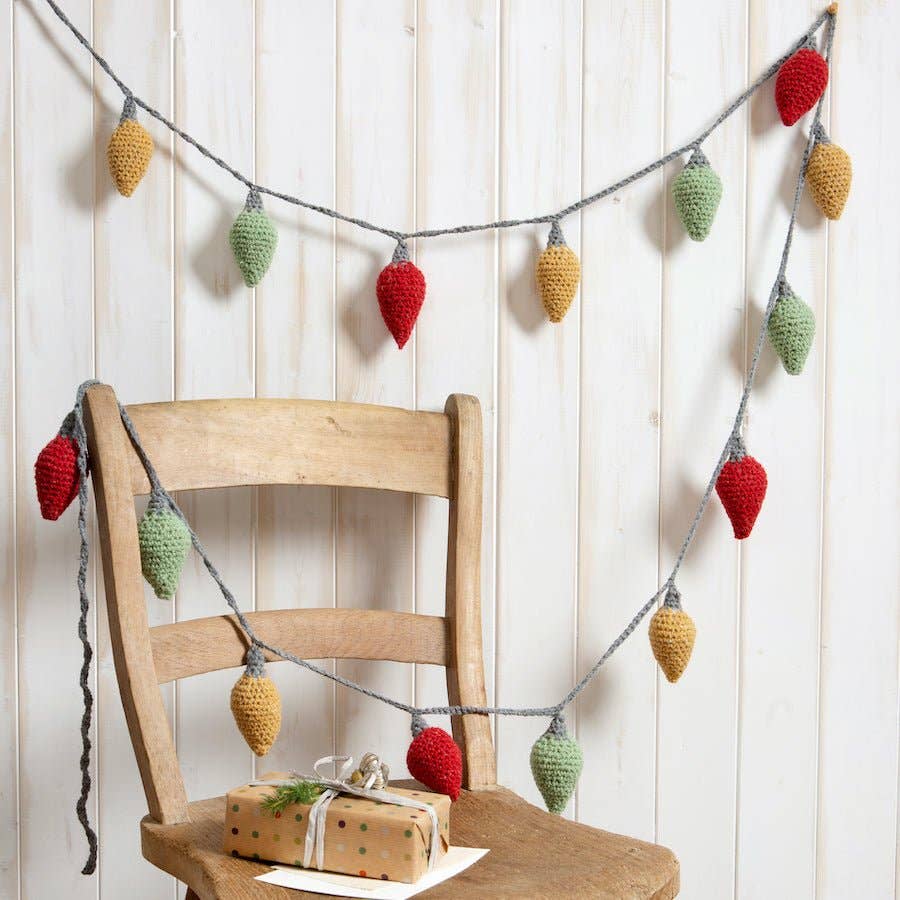 Christmas Lights Crochet Kit: Cranberry