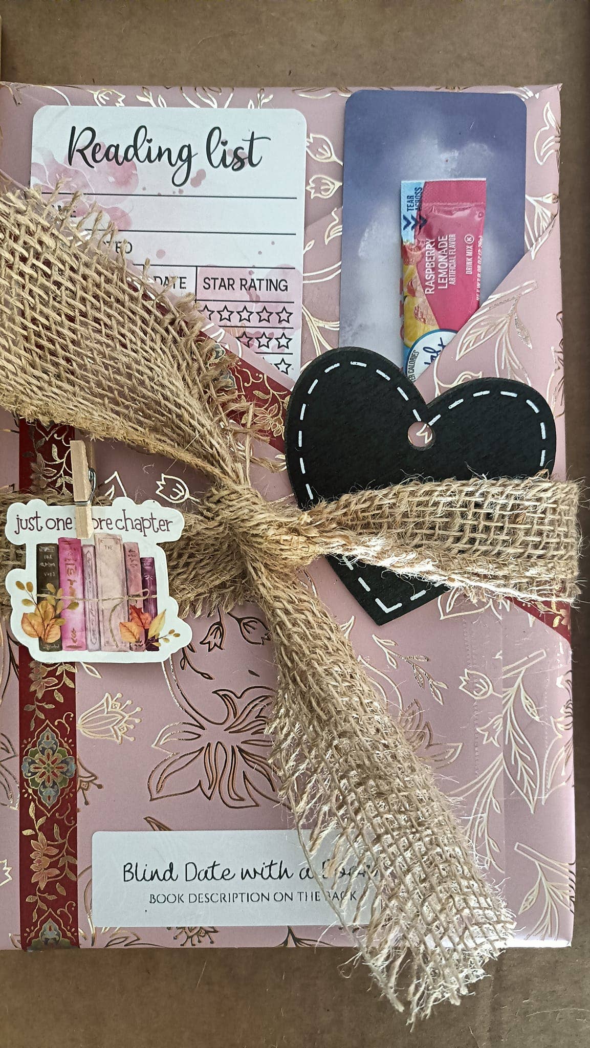 Blind Date with a Book ~ Book Lover ~Trending: Adult Chick Lit/Romance/Rom Com