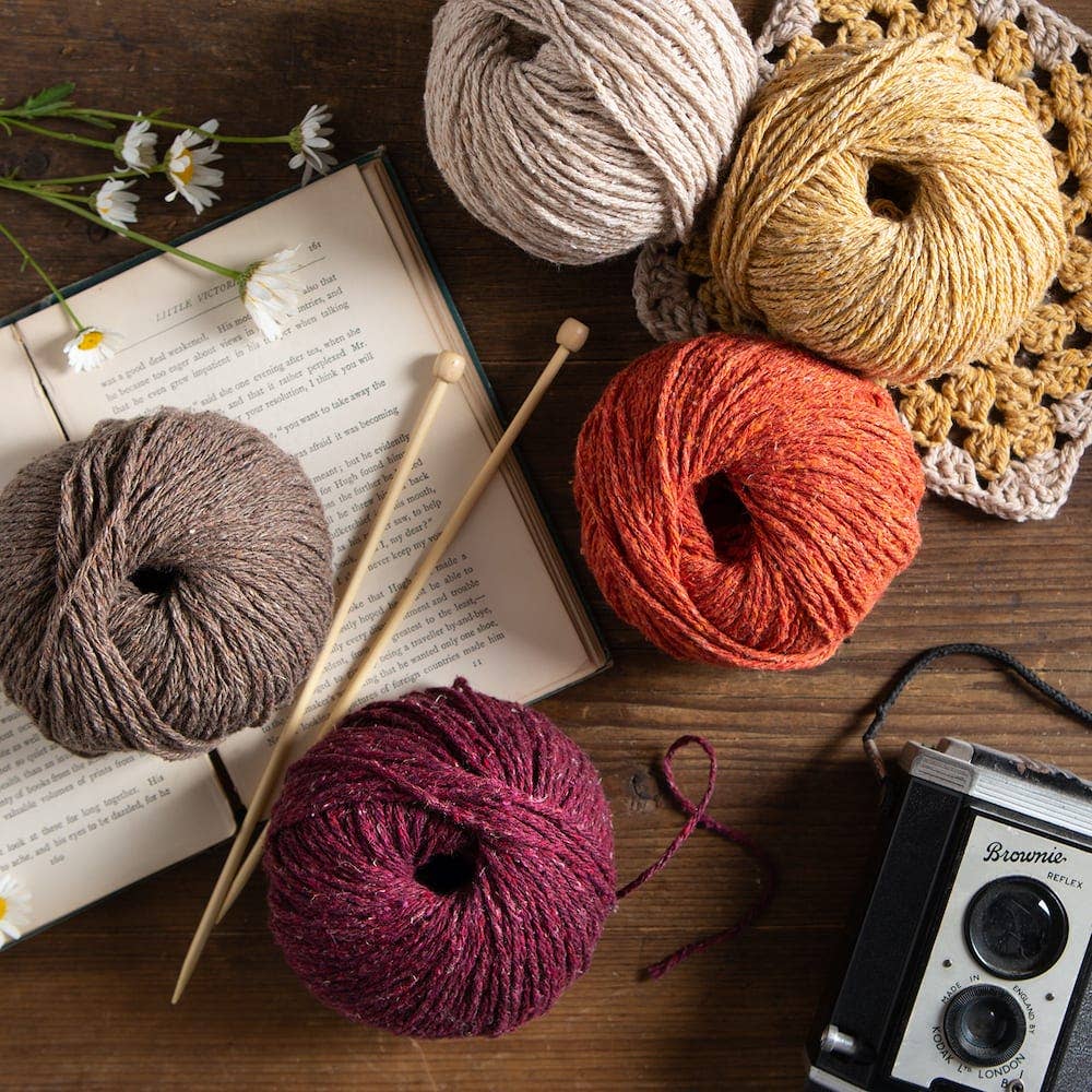 Christmas Lights Crochet Kit: Cranberry