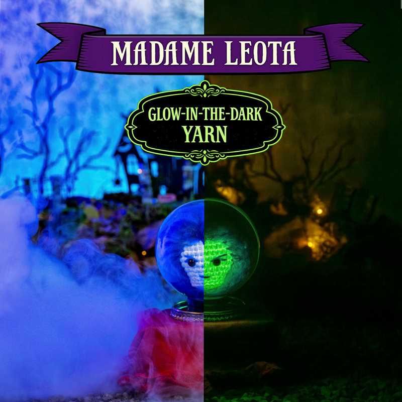 Disney The Haunted Mansion Crochet by Margaux Delos Reyes Rull: Kit - Paperback; 96 pages / English