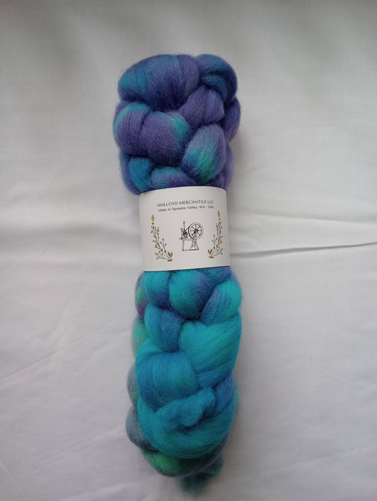 Hand Dyed Roving - Eider - 100 gram Braids