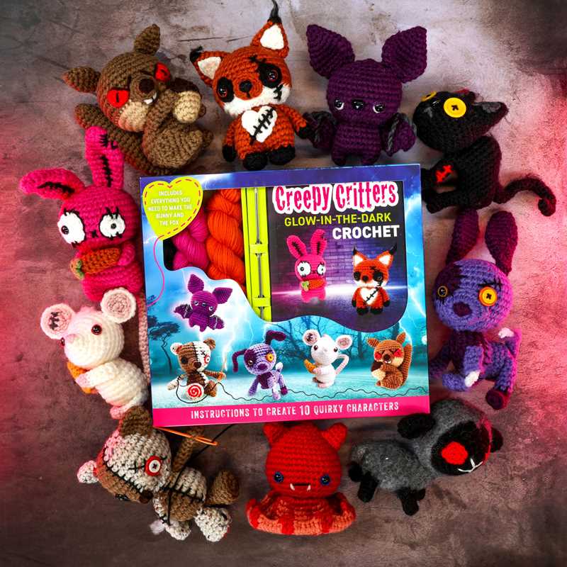 Creepy Critters Glow-in-the-Dark Crochet by Anne Margaux Rull: Kit - Paperback; 76 pages / English