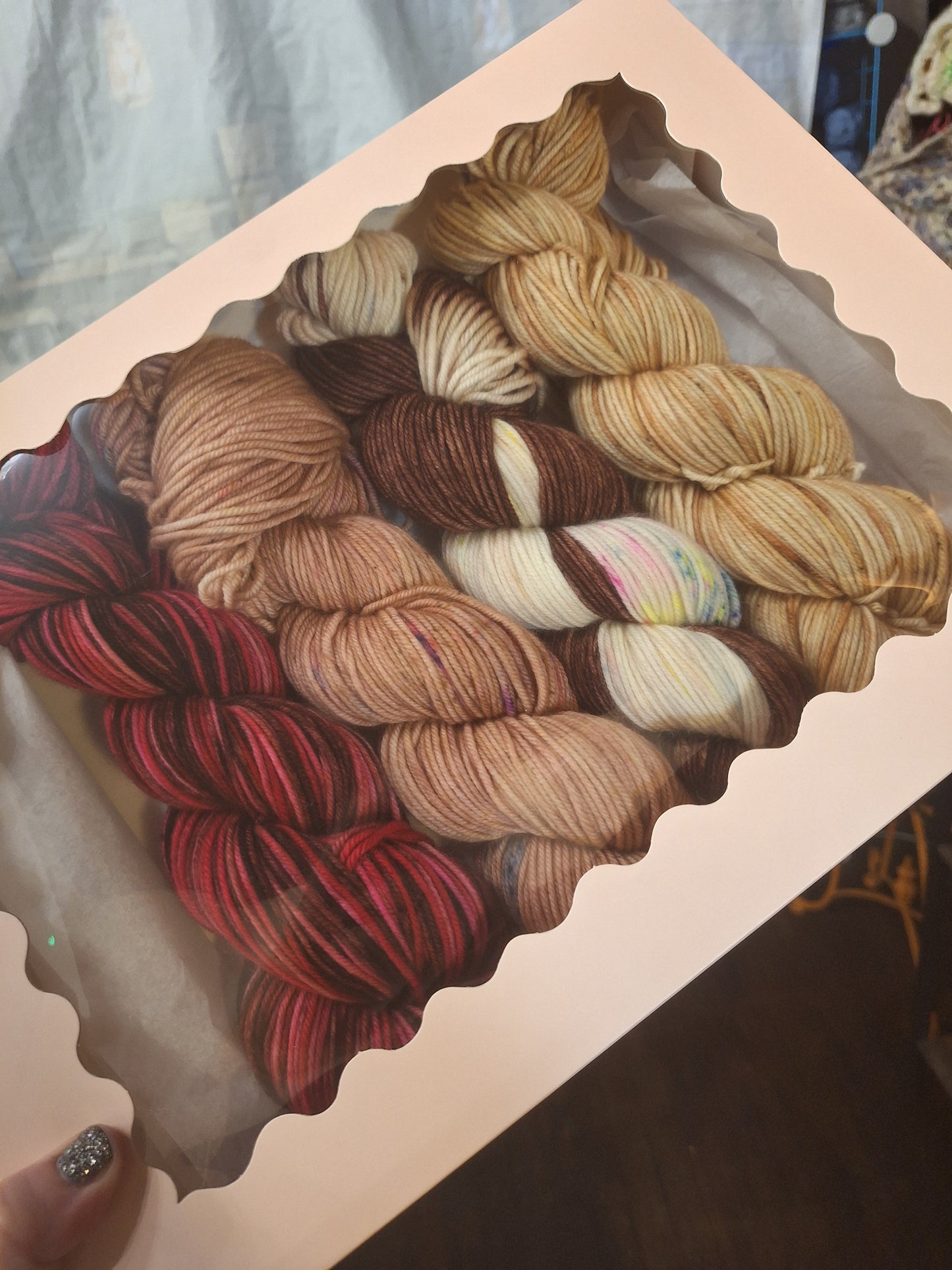 🍩 Knit Cozy Donut Box – DK Weight Yarn Set