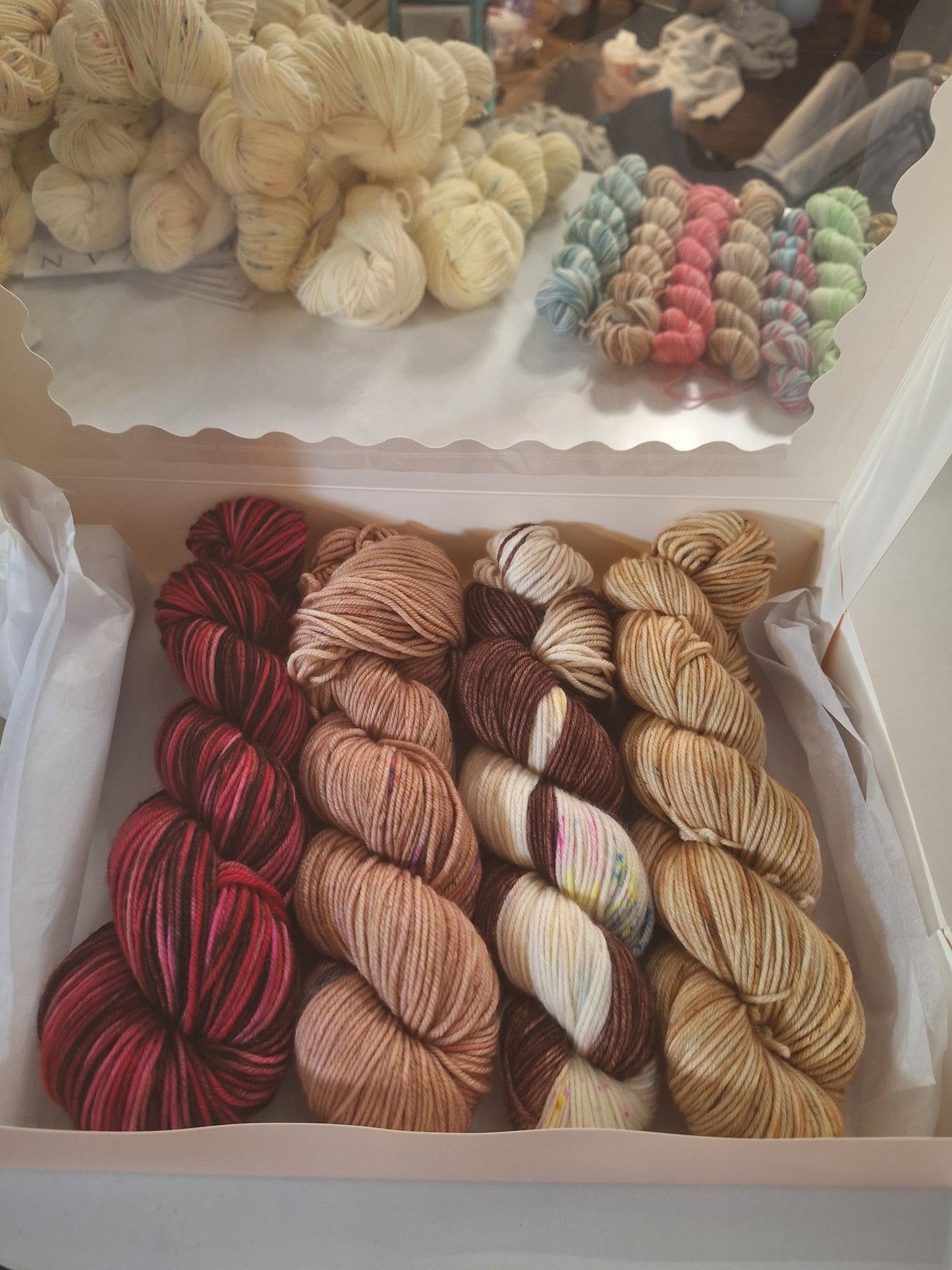 🍩 Knit Cozy Donut Box – DK Weight Yarn Set