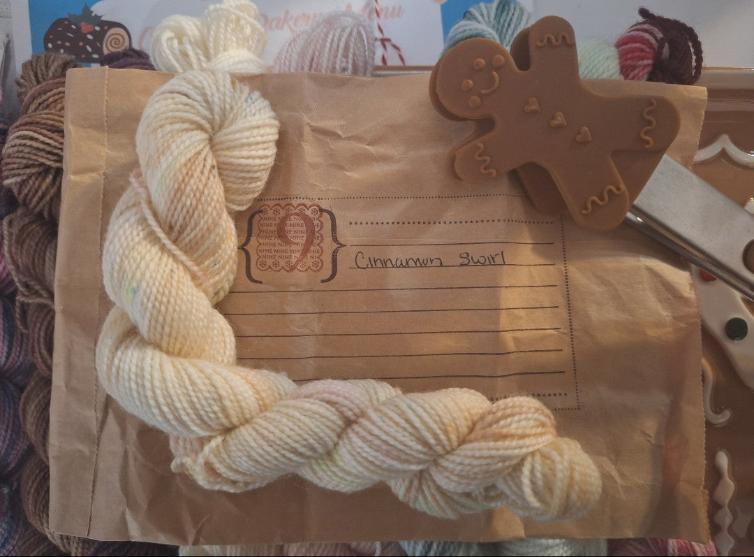 Home for the Holidays Christmas Advent Calendar - 24 minis and one full-sized skein